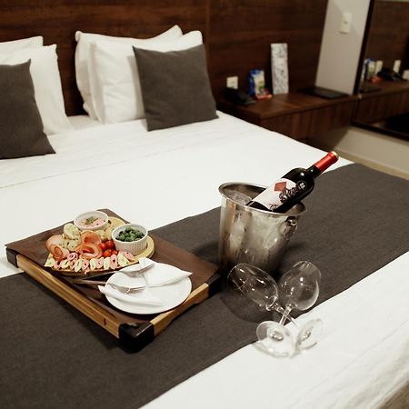 Roma Hotel By H Hoteis - Airport Núcleo Bandeirante Kültér fotó